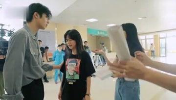 娱乐频道天天吃瓜